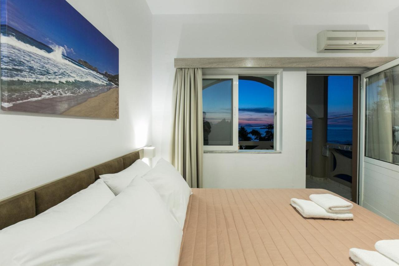 Kolimbito Sea Side Apartment Falasarna Exterior foto