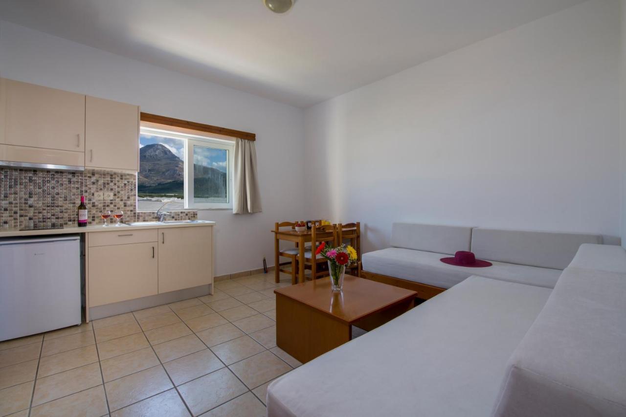 Kolimbito Sea Side Apartment Falasarna Exterior foto
